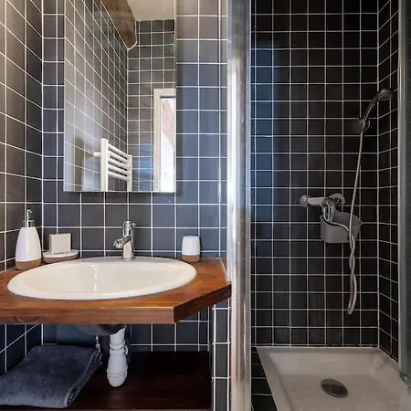 Le Petit Saint Jean T2, Clim, Centre Historique