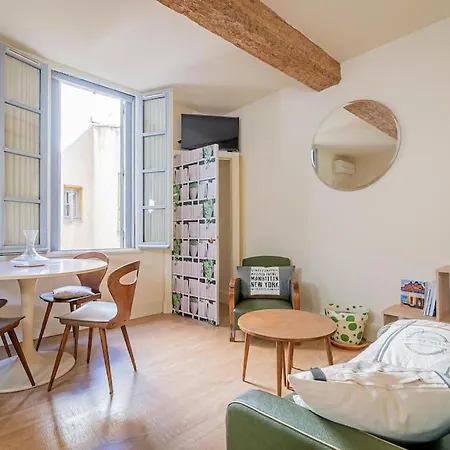 Le Petit Saint Jean T2, Clim, Centre Historique Apartment Montpellier